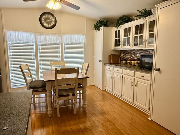 3rd image of 2208 W Baseline Ave #101
