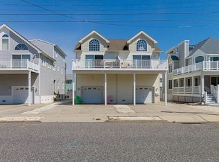 131 52nd St #W, Sea Isle City, NJ 08243