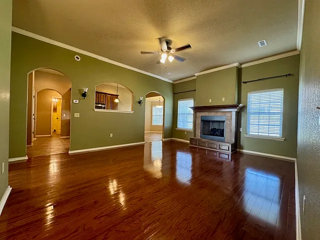 800 Venice St — Photo 4