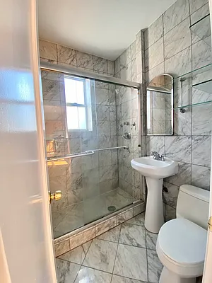 Rented by FirstService Realty (legacy) | media 6