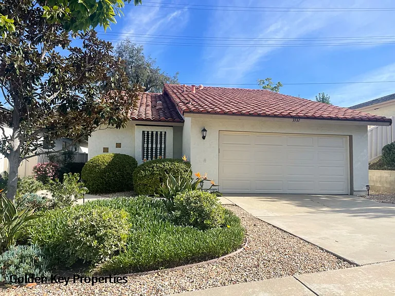 3532 Skyhaven Ln — Photo 1