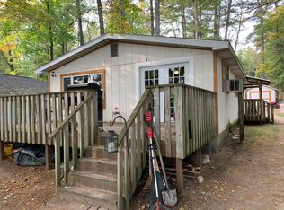 7547 W Otsego Lake Dr, Gaylord, MI 49735