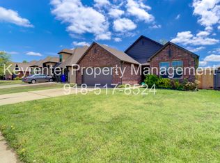 1911 W Canton Pl, Broken Arrow, OK 74012