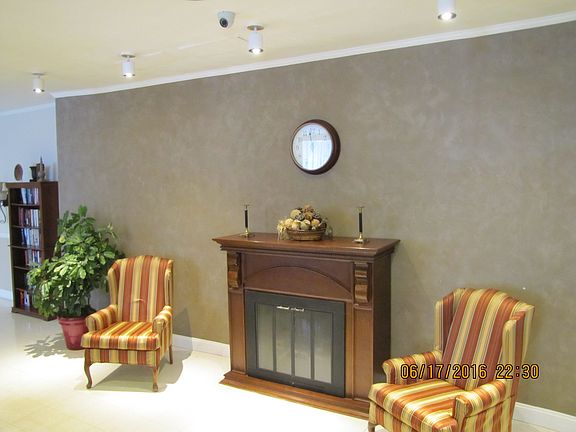 2nd image of 100 Lincoln Ave APT 27C