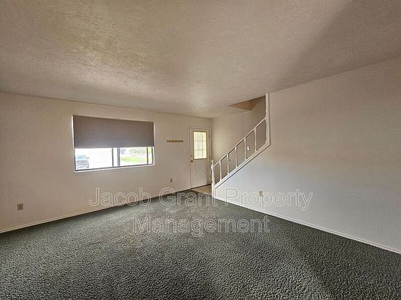 2nd image of 360 N Fanning Ave