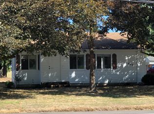 1400 N College St, Newberg, OR 97132