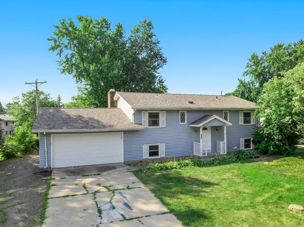 168 Linden Cir, Apple Valley, MN 55124