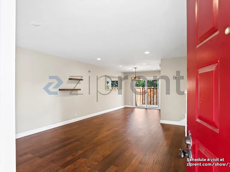 2950 Moorpark Ave — Photo 4