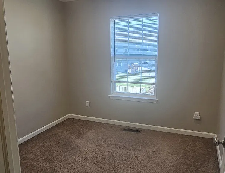 89 Salerno Dr — Photo 24