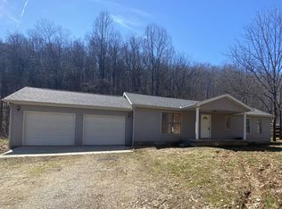5196 Rhoric Rd, Athens, OH 45701