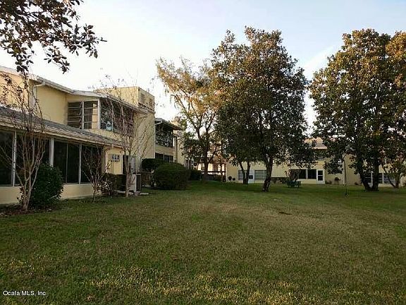 2nd image of 555B Fairways Dr