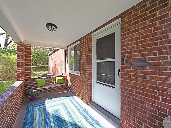 5th image of 1387 Teakwood Ave