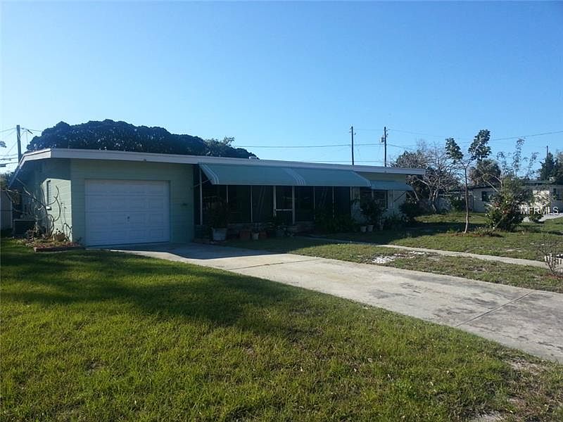 1st image of 5126 104th St N