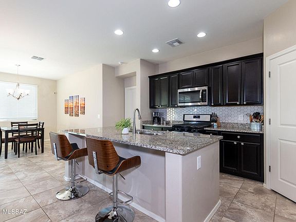 2nd image of 6591 E Via Jardin Verde