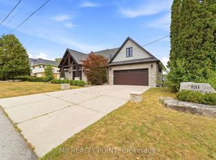 881 Danforth Pl, Burlington, ON L7T1S1