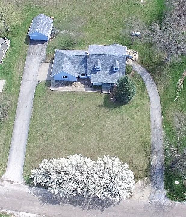 1st image of 27046 Joiner Dr