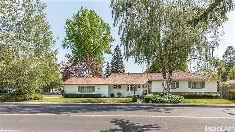 1st image of 1134 Seamas Ave