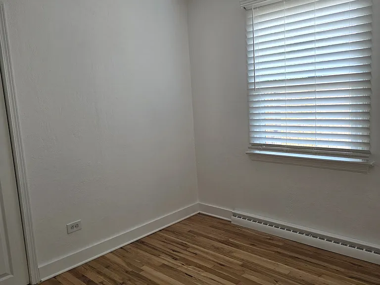 4492 Zenobia St — Photo 10