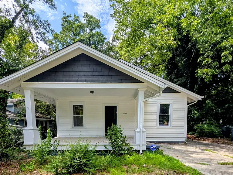 1006 Bellevue St — Photo 1