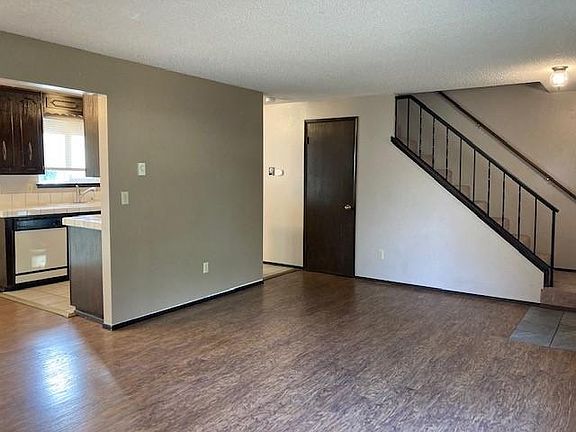 4th image of 2641 Wilderness Dr SE