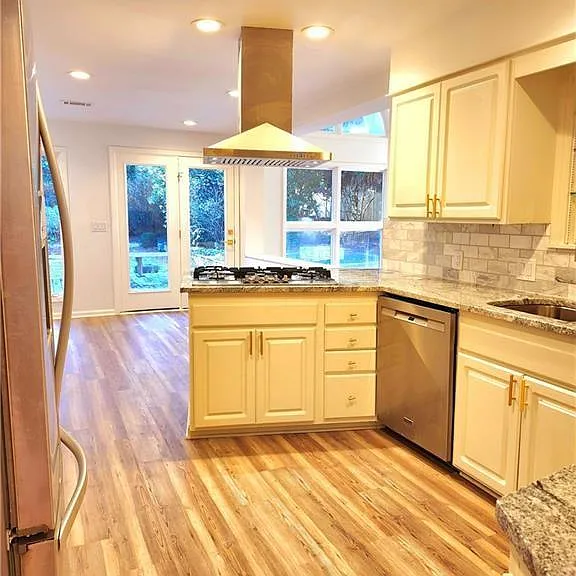 4044 Northside Dr NW — Photo 43