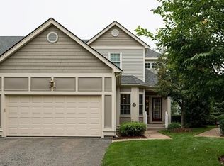 68 Charles Ct, Southborough, MA 01772