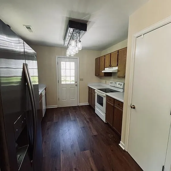 14 Brandt Dr — Photo 8