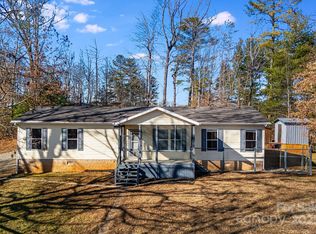 15 Cyrus Ln, Weaverville, NC 28787