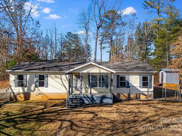 15 Cyrus Ln, Weaverville, NC 28787