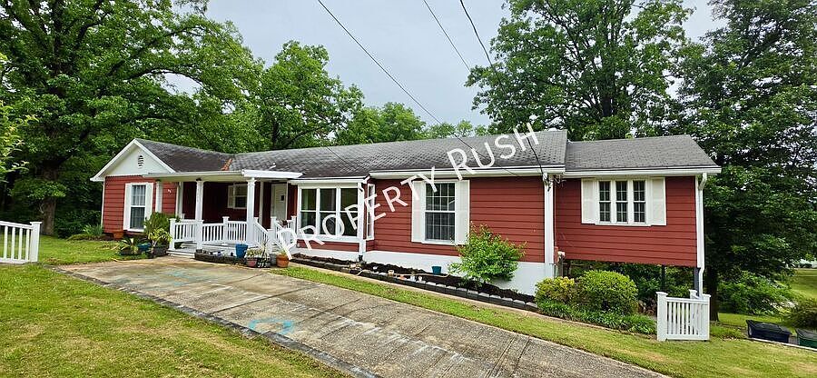 1st image of 3229 Westonia Dr