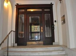 27 Stearns Rd APT 8, Brookline, MA 02446