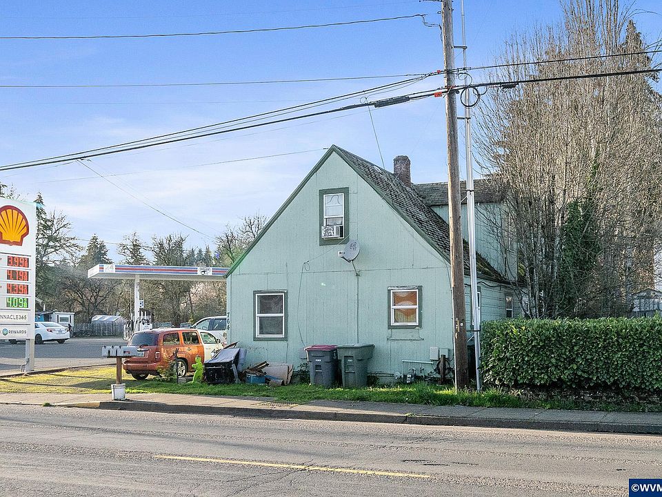 1st image of 764 NE Main St