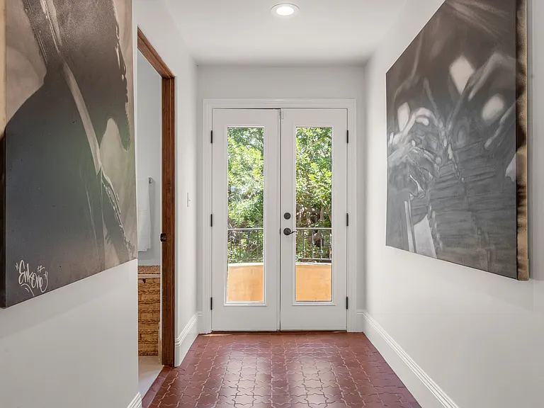 8302 S Sepulveda Blvd — Photo 51