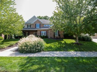 1906 Kingsbridge Dr, Columbia, MO 65203