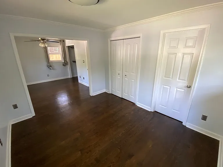 2565 Woodacres Rd NE — Photo 8