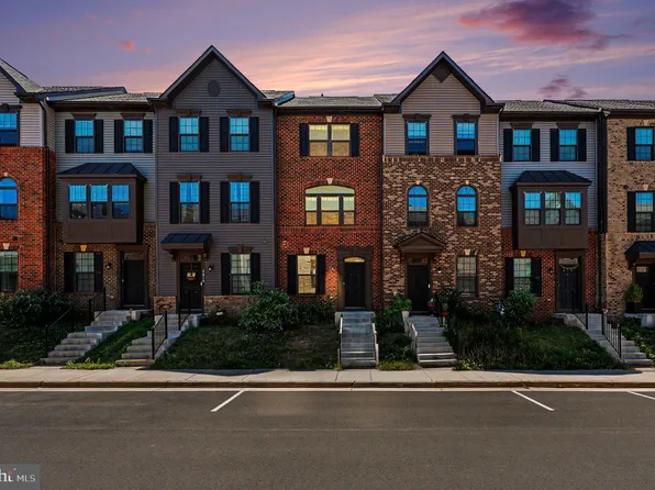 2616 Velocity Rd, Herndon, VA 20171