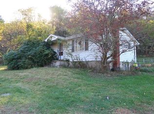 1215 Stoney Ln, Greensburg, PA 15601