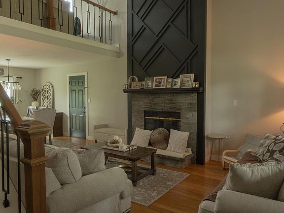 3rd image of 3937 W Heatheridge DRIVE