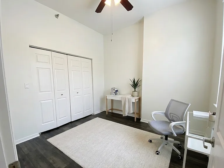 1600 S Indiana Ave #605 — Photo 27
