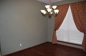 2nd image of 1117 Oak Creek Dr