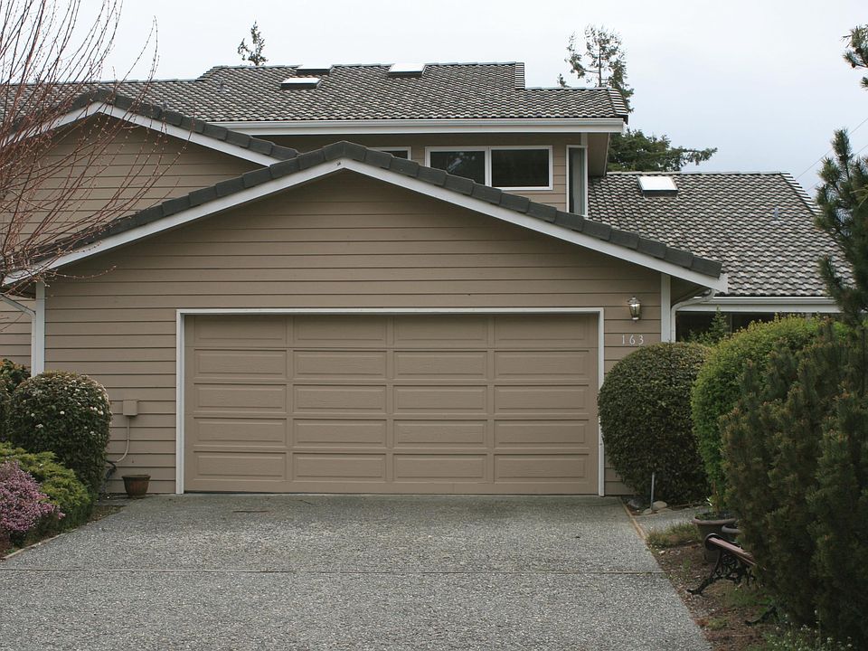 1st image of 163 Hilltop Dr