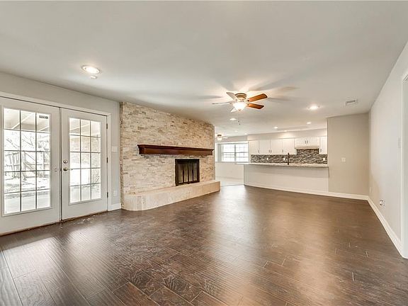 4th image of 1125 Waterview Ln