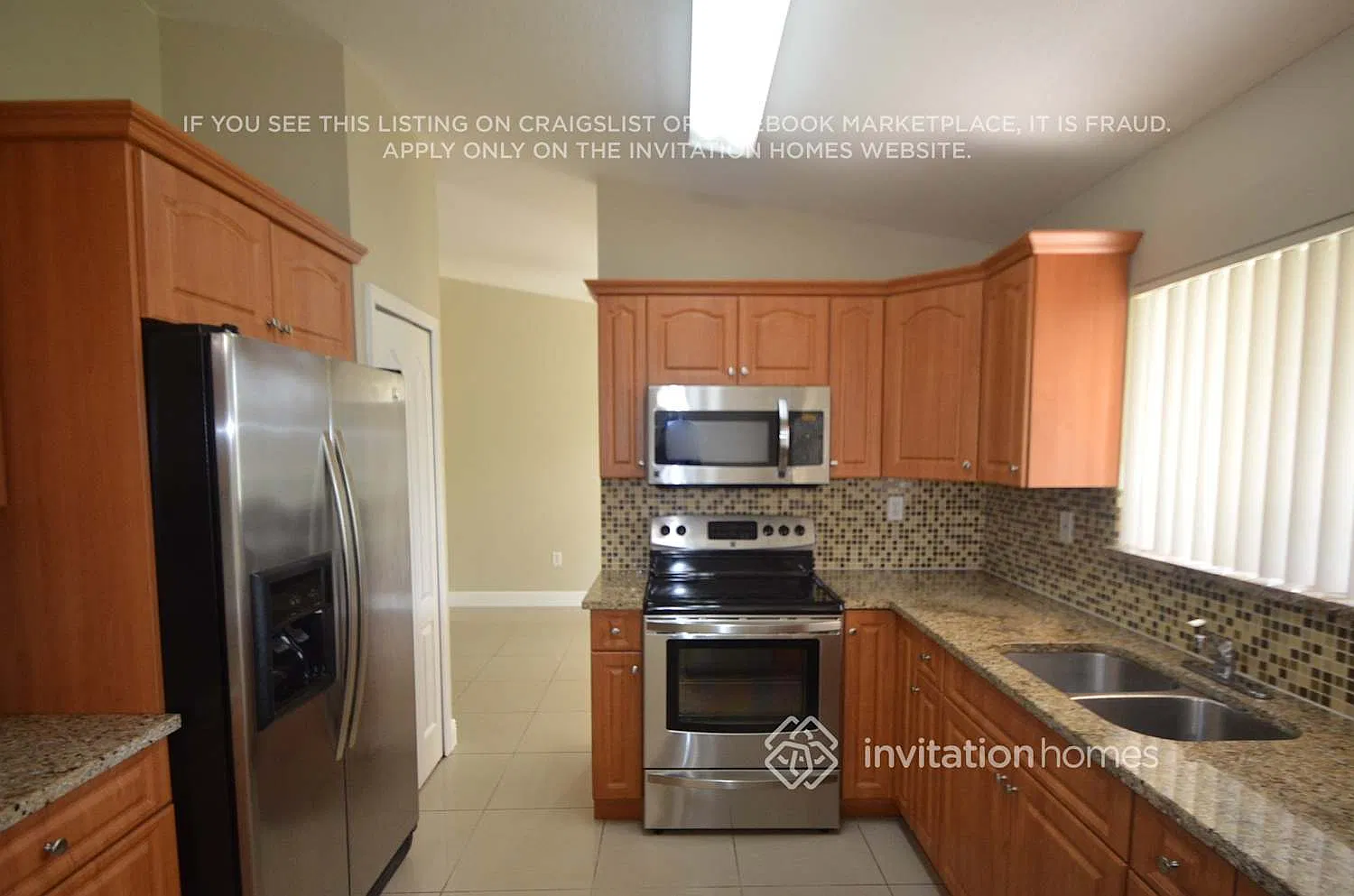 15288 SW 179th Ter Miami, FL 33187 — Photo 4