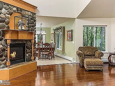 Living into dining room