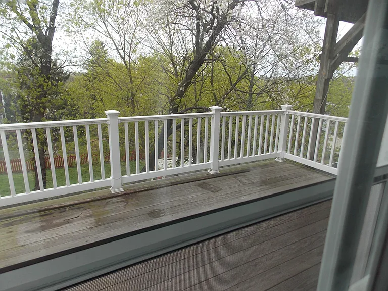 518 Natchez St — Photo 6