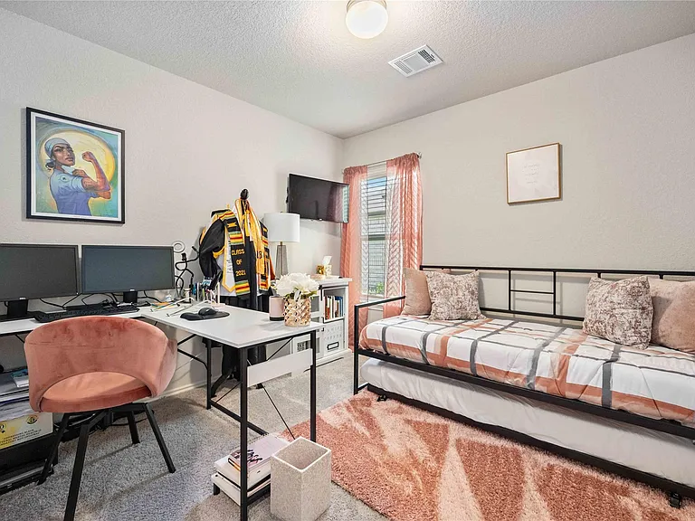 10527 Meadow Saffron Dr — Photo 20