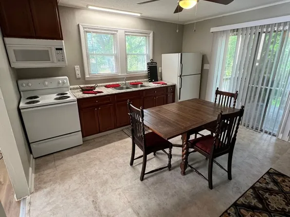 1007 S Church St, Gastonia, NC 28054