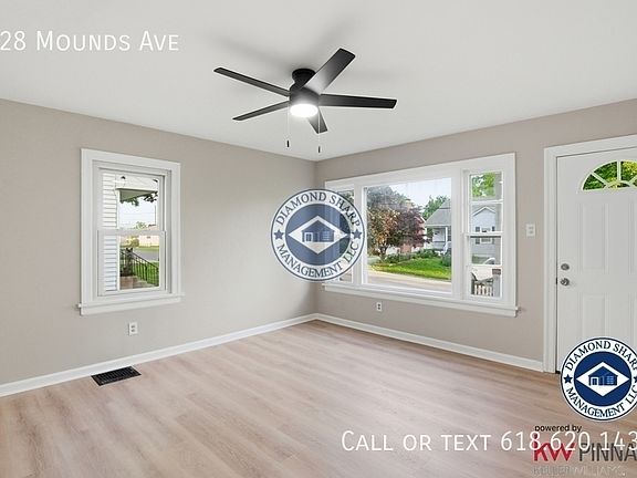 3rd image of 128 Mounds Ave
