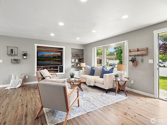 5th image of 111 Paradise Parkway
