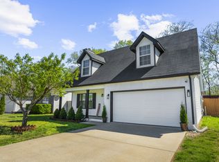145 Meigs Dr, Murfreesboro, TN 37128